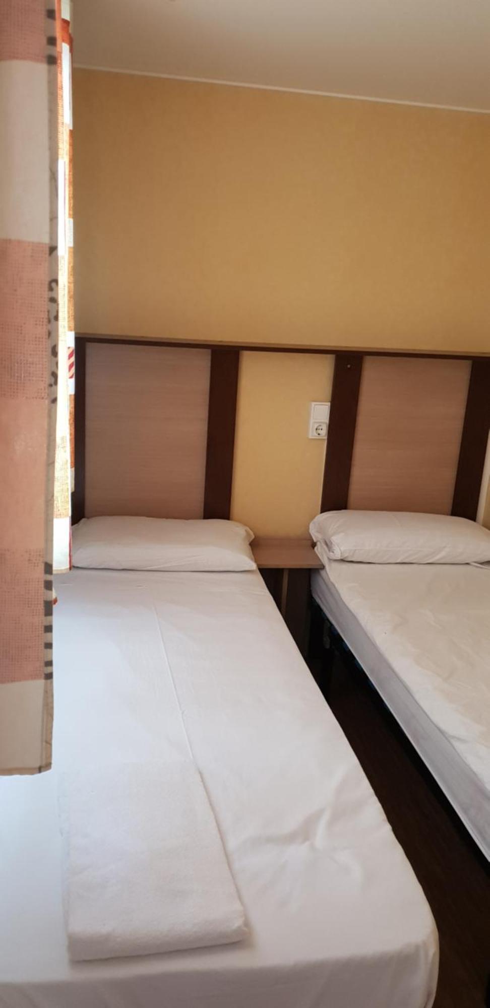 Camping 3 Estrellas Costa Brava Vall-Llobrega Quarto foto